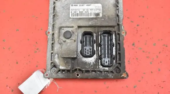Smart ForTwo I Engine control unit/module ECU 0003107V007