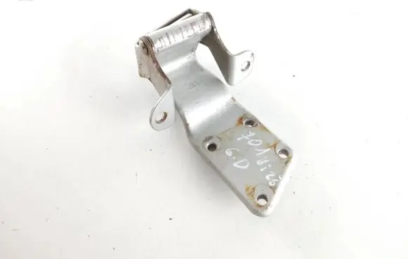 Jaguar MK II Rear door upper hinge