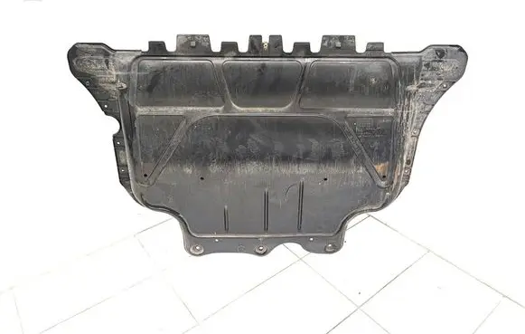 Engine splash shield/under tray