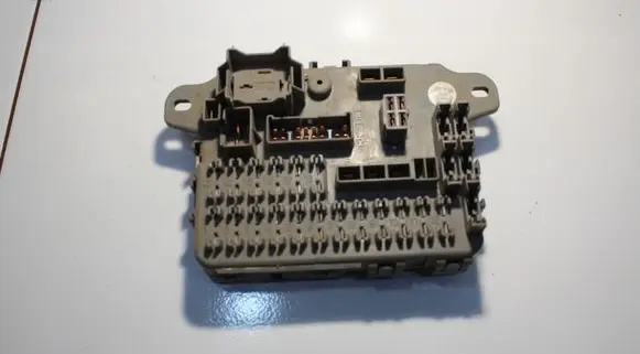 Honda Concerto Fuse module YQE10112 064311041793