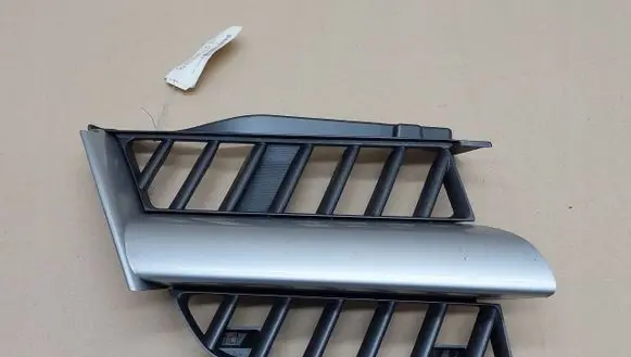 Mitsubishi Outlander Tow hook cap/cover 175978