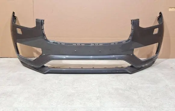 Volvo XC90 Front bumper 31690641