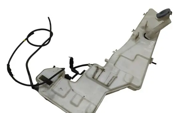 Nissan Navara D23 Windshield washer fluid reservoir/tank 289104KJ0A 289104KJ0B