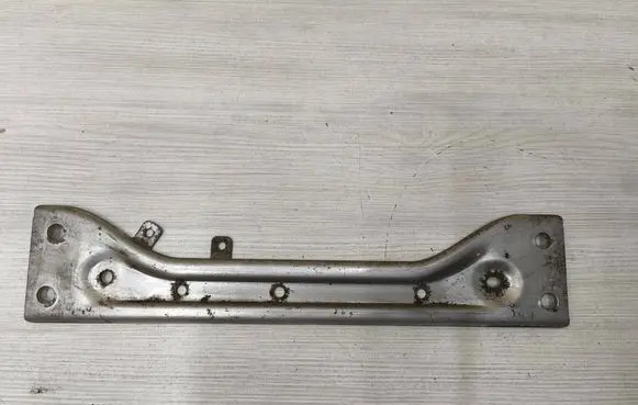Muffler mount bracket/holder