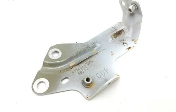 Nissan Qashqai J12 Fender mounting bracket 641026VA0A 1822