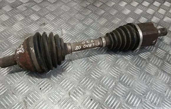 Land Rover Freelander 2 - LR2 Front driveshaft