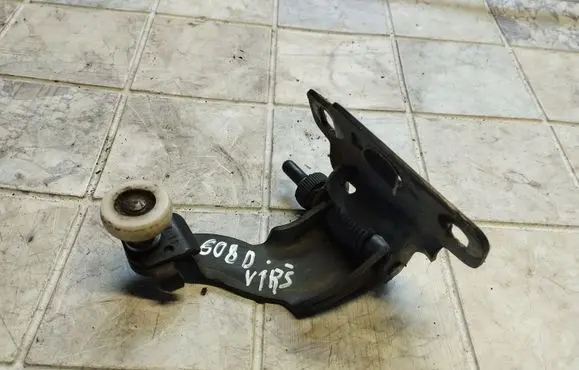 Ford B-MAX Sliding door upper roller guide/hinge AV11R25028AD