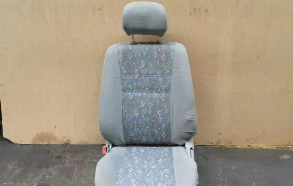 Toyota Corolla E110 Other seats 7104012431B4