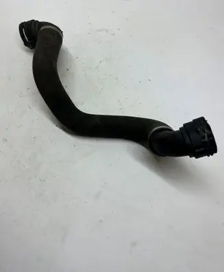 Mercedes-Benz C W205 Engine coolant pipe/hose A0089975589