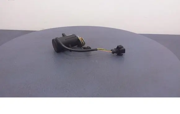 Volkswagen Golf III Accelerator throttle pedal 0205001034