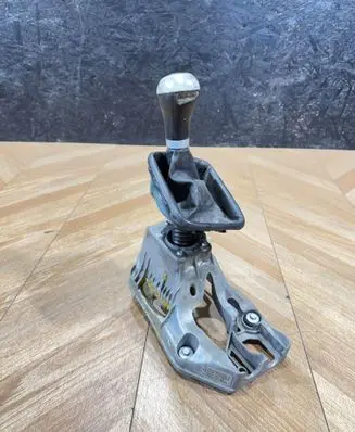 Mercedes-Benz B W245 Gear shifter/selector A1693600409