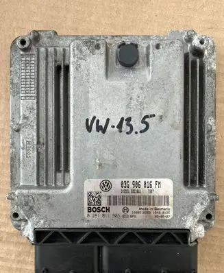 Volkswagen Golf V Engine control unit/module 03G906016FM 1039S10269 0281011903