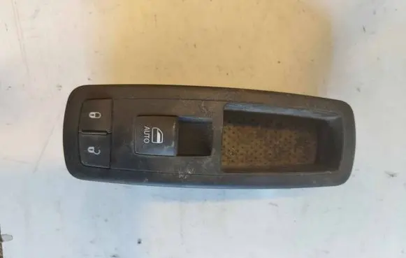Jeep Cherokee Electric window control switch 68268251AC