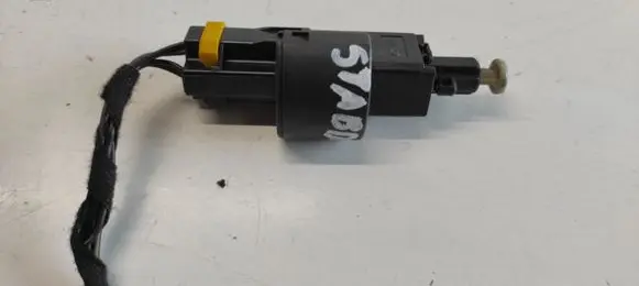 Opel Zafira A Brake pedal sensor switch 09132299 09175172 09175185
