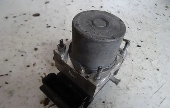 Citroen C4 I ABS Pump 9663345480