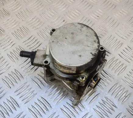 Volkswagen PASSAT CC Vacuum pump 06H145100AB
