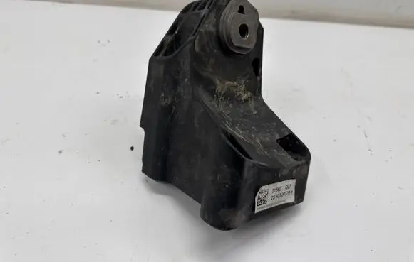 Mercedes-Benz C W206 Engine mounting bracket A6542236300