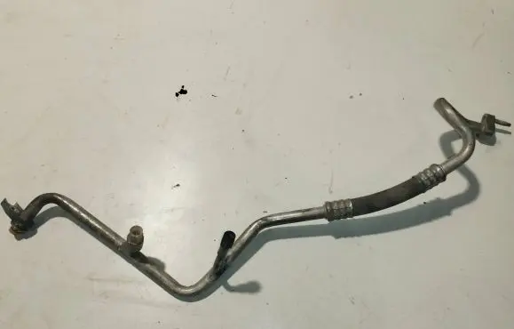 Ford Focus C-MAX Air conditioning (A/C) pipe/hose