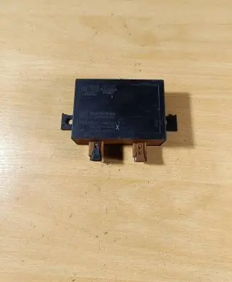 Volkswagen PASSAT B4 Immobilizer control unit/module 1H0953257BB 5WK4678