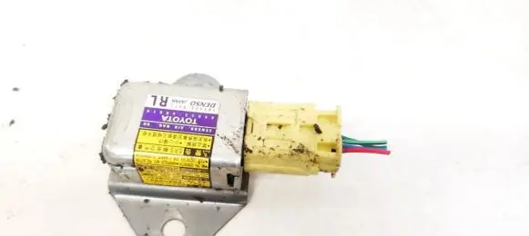 Toyota Land Cruiser (J120) Airbag deployment crash/impact sensor 8983360010 89833-60010