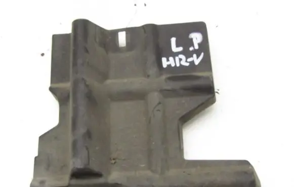 Honda HR-V Radiator trim 71117T8KG000