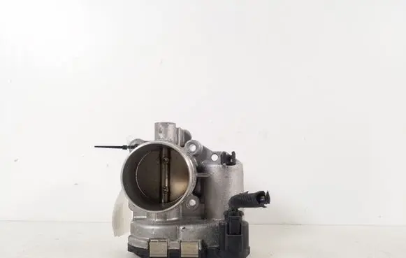 Volvo V40 Throttle valve 7S7G9F991CA
