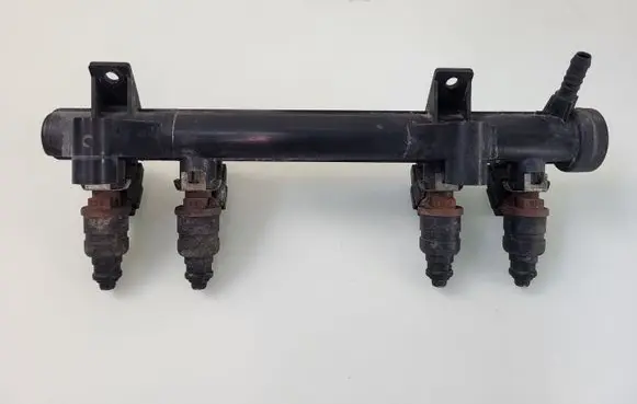 Skoda Fabia Mk1 (6Y) Fuel main line pipe 047133319