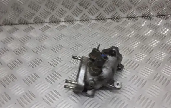 Toyota Corolla E120 E130 Intake resonator 