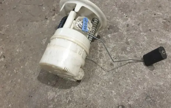 Citroen DS4 In-tank fuel pump 9671704280