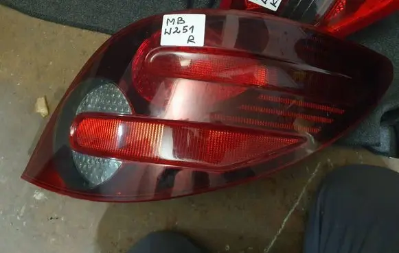 Mercedes-Benz R AMG W251 Rear/tail lights 