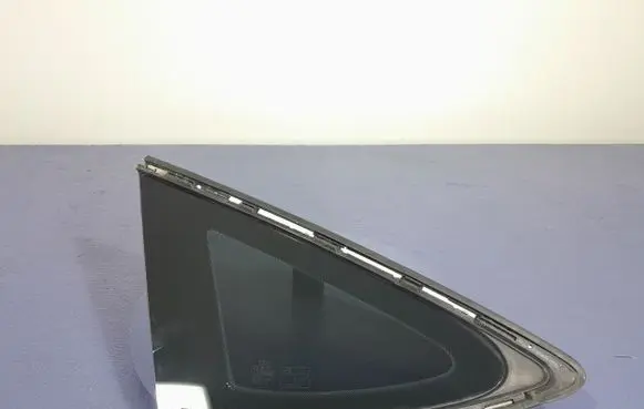 Audi A7 S7 4G Rear side window