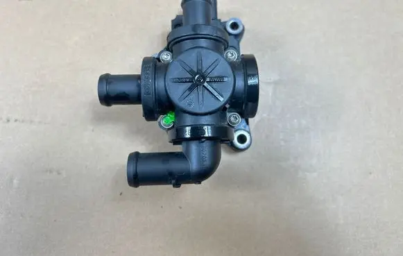 Porsche Taycan 9J1 Coolant heater control valve 9J1963375R 5810R1003