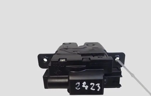 Nissan Qashqai Tailgate/trunk/boot lock/catch/latch 24415795