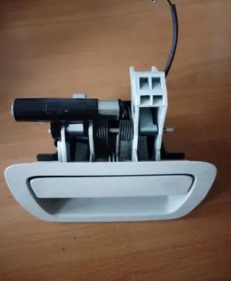 Jeep Grand Cherokee Loading door exterior handle 