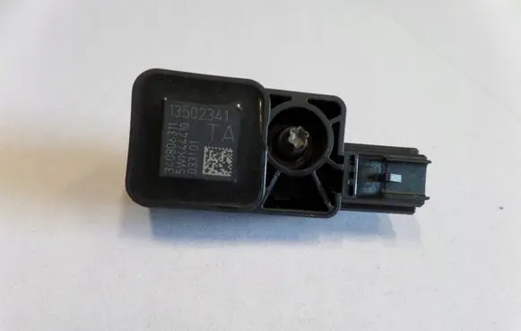 Opel Insignia A Airbag deployment crash/impact sensor 13502341