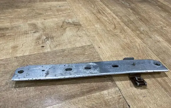 Mercedes-Benz C W205 Holder (bracket) A2046190100 ZGS001Q01