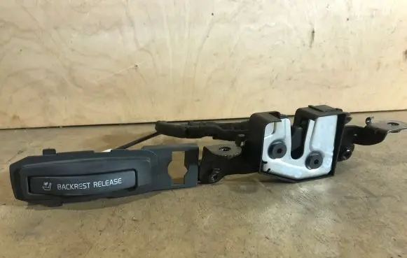 Volvo S60 Seat back rest lock catch 9188720