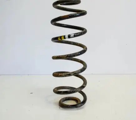 Volkswagen Golf I Rear coil spring