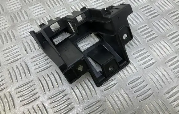 Volkswagen Jetta VI Rear bumper mounting bracket 5C6807393A
