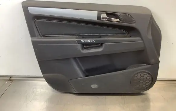 Opel Zafira B Rear door card panel trim 13189256 1119087