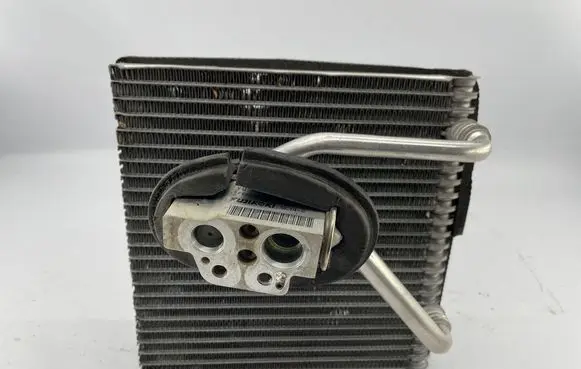 Volkswagen PASSAT CC Air conditioning (A/C) radiator (interior) 1K0820679