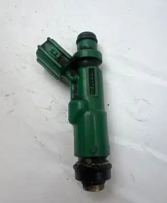 Toyota Prius (XW20) Fuel injector 2325021020