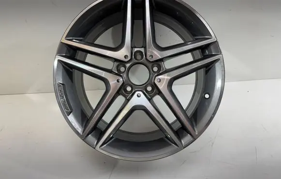 Mercedes-Benz A W176 R18 alloy rim A1764010000