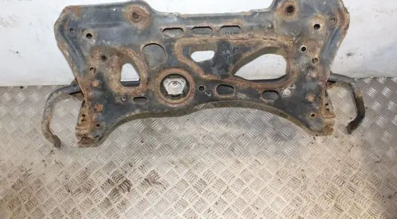 Volkswagen Golf VII Front subframe