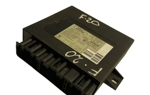 Ford Focus Comfort/convenience module 98AG15K600EA 5WK47220A
