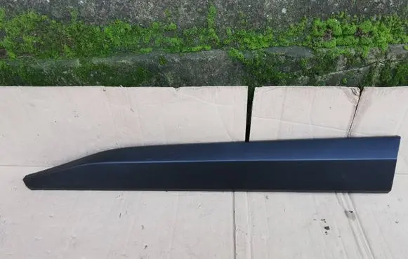 Toyota bZ4X Front door trim (molding) 7507442070