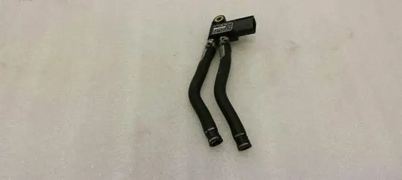 Mercedes-Benz CLS C218 X218 Exhaust gas pressure sensor A6429050200