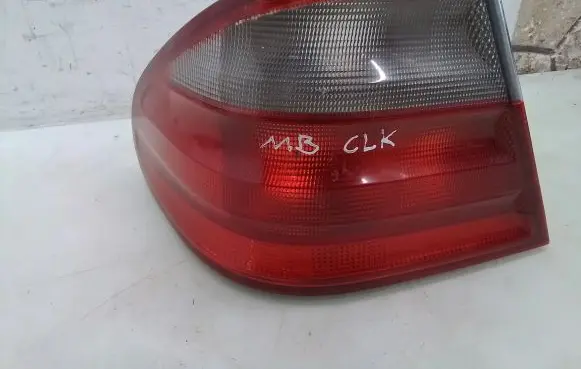 Mercedes-Benz CLK A208 C208 Rear/tail lights