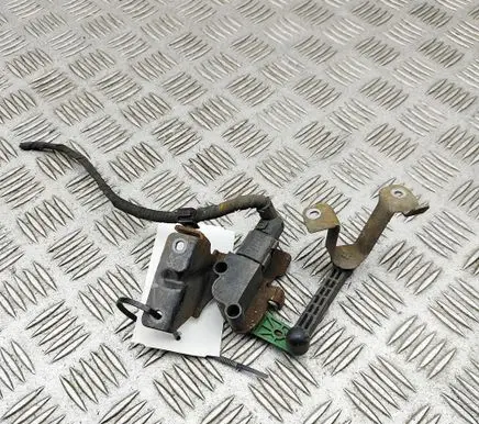 Skoda Superb B8 (3V) Rear air suspension level height sensor 5Q0907503
