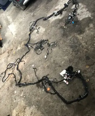 Renault Megane E-Tech Panel wiring 240100905s